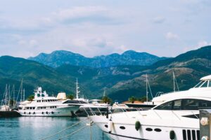 yacht en Monténégro